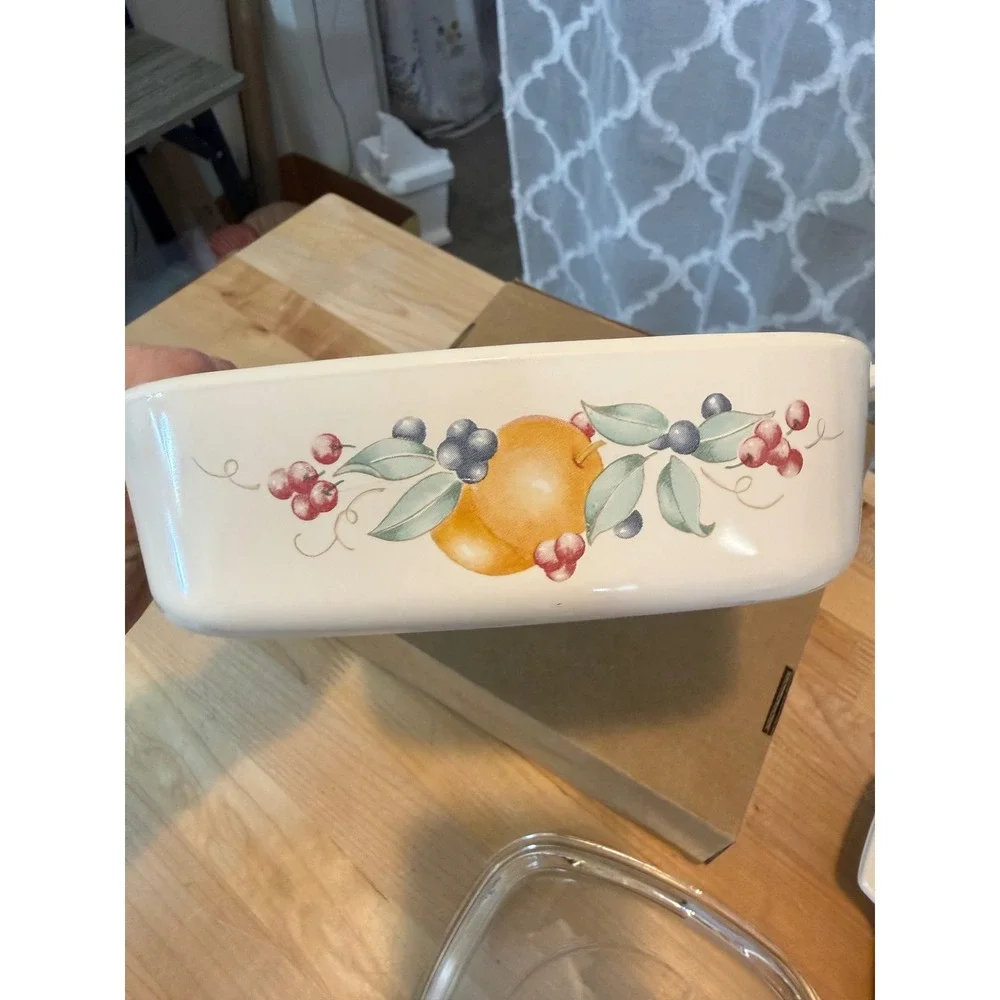 Corning Ware Abundance A-1-B 1 Liter Casserole Dish with Glass Lid Fruit Pattern